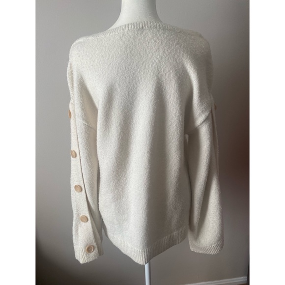 Tularosa Trento Button Sweater perfect fall and winter sweater - Picture 5 of 5